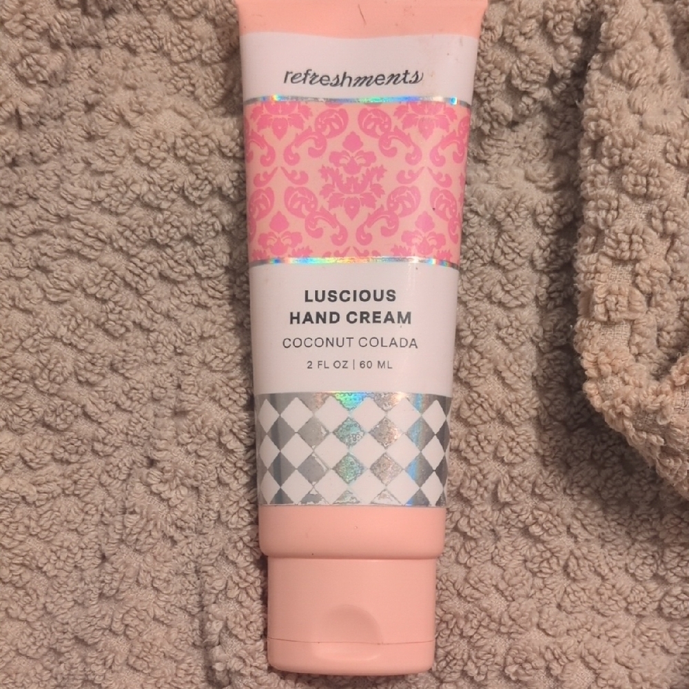 Refreshments Luscious Hand Cream - Pink